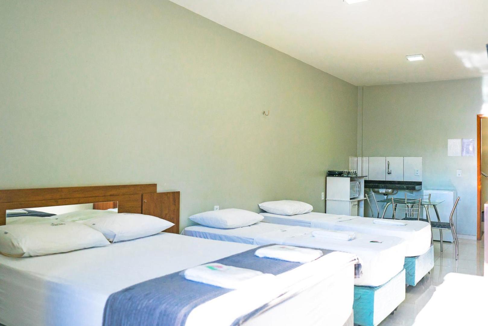 Pinheiro Flat Hotel Ibiapina Exterior photo